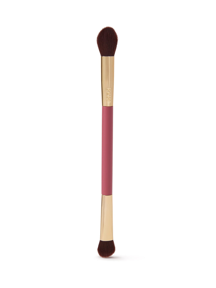 everyday essentials eyeshadow brush image number 1