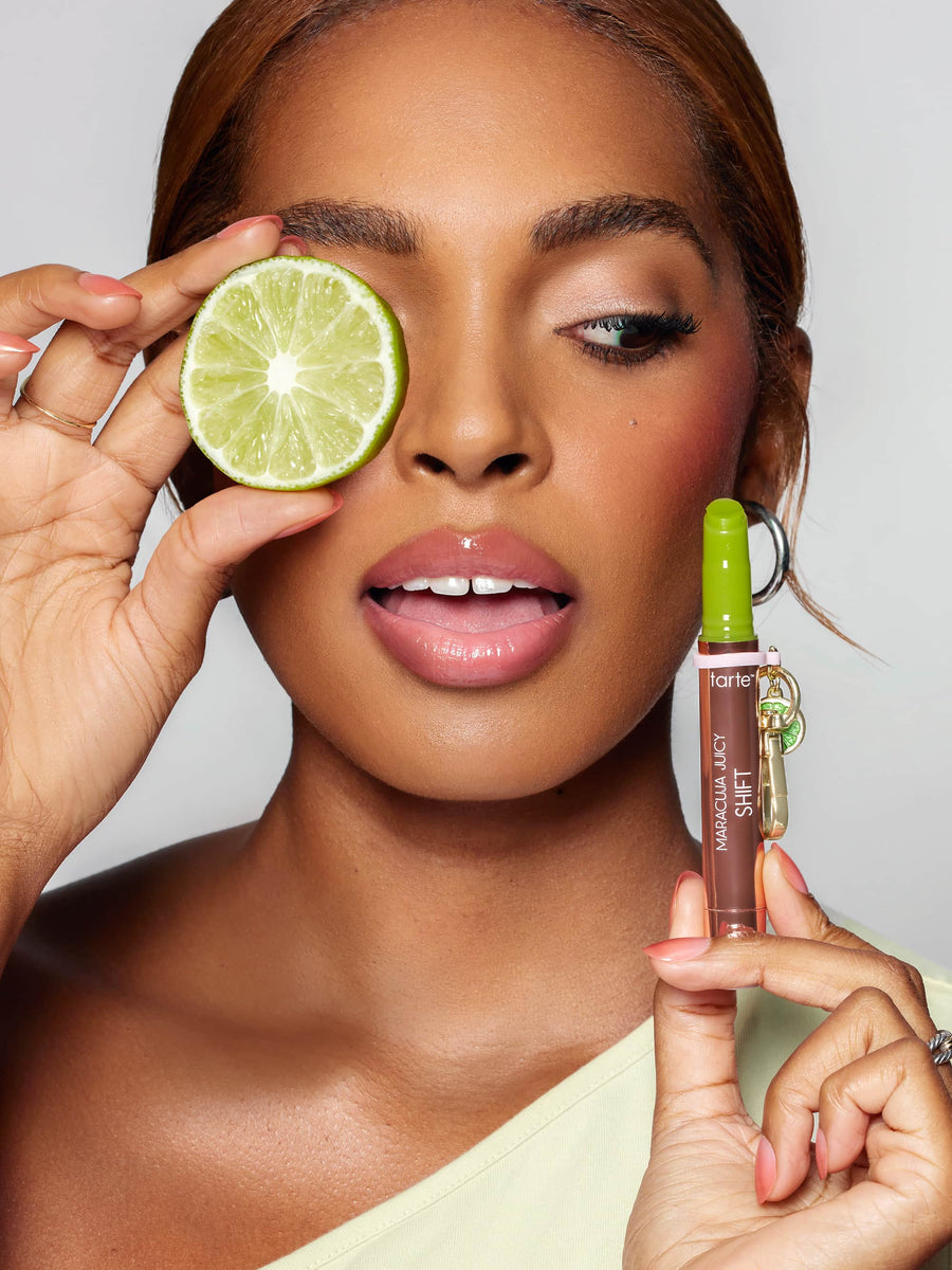 lime-coded tartelette™ tubing mascara coverage result
